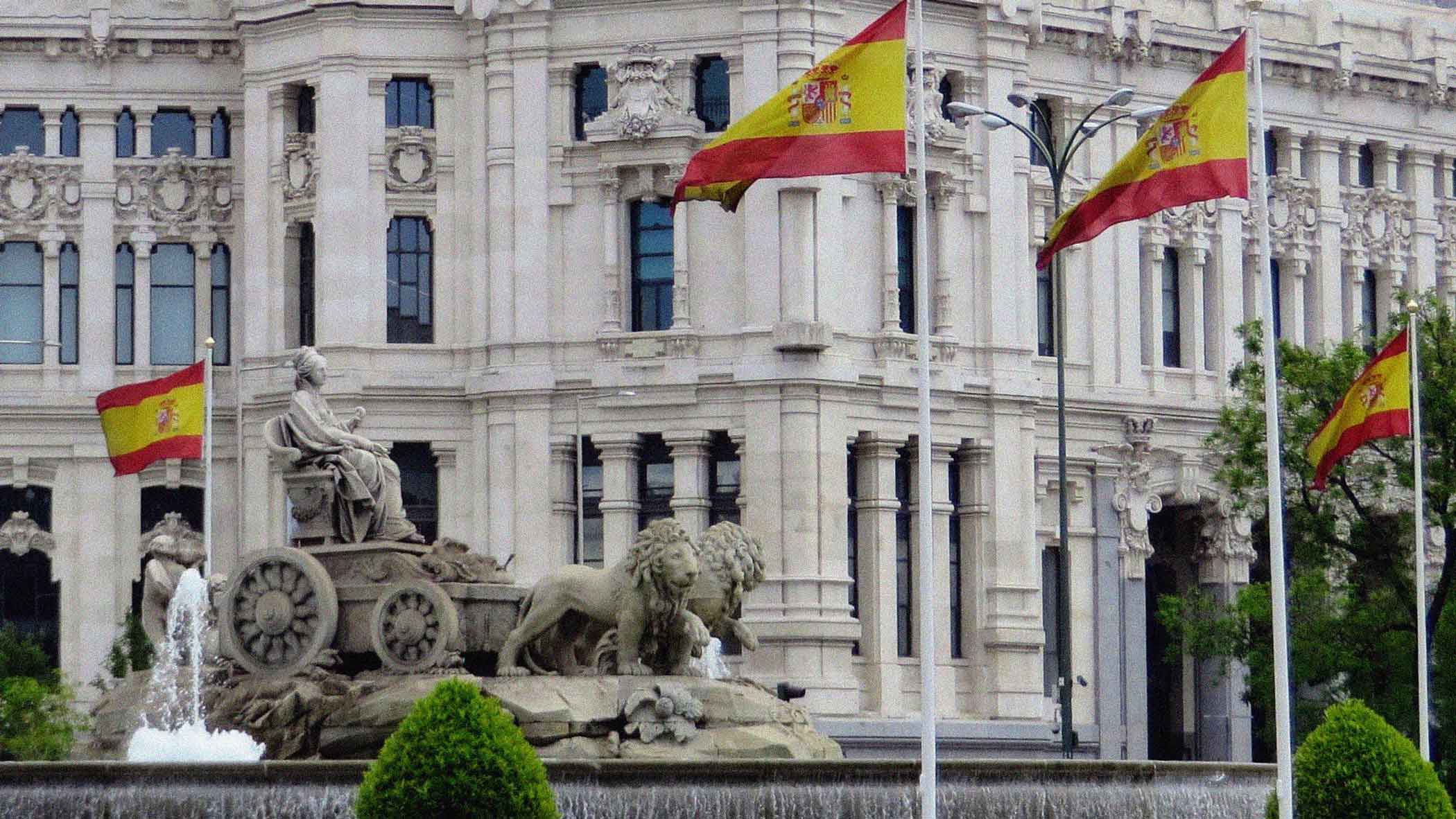 fuente cibeles madrid